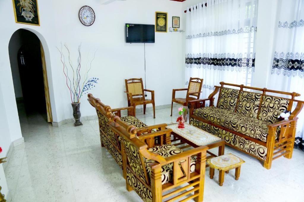Indusara Villa Μπεντότα Εξωτερικό φωτογραφία